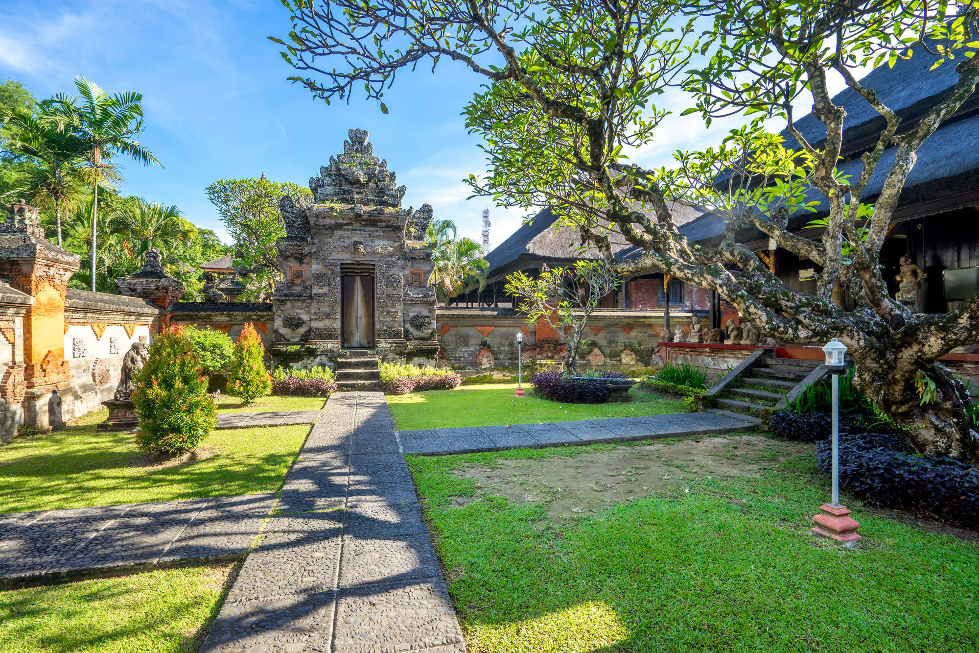 巴厘岛英娜遗址酒店 丹帕沙 外观 照片